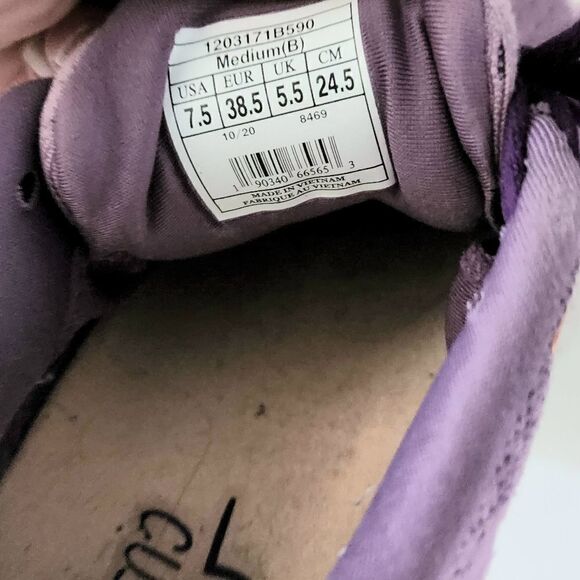 Brooks sneakers women's size 7.5 purple - Picture 8 of 8